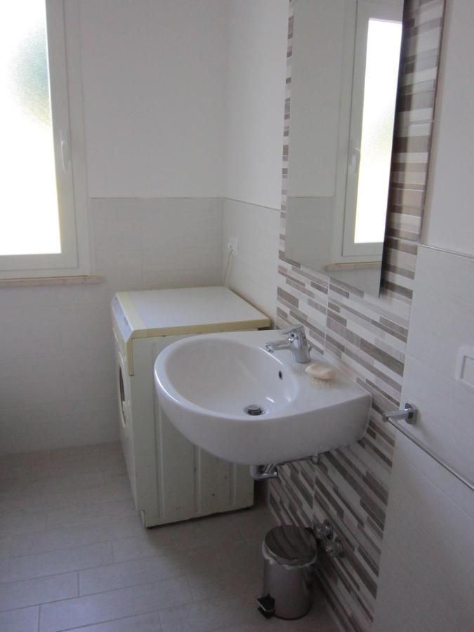 Appartement M272 - Marcelli, Nuovo Trilocale Con Giardino Extérieur photo