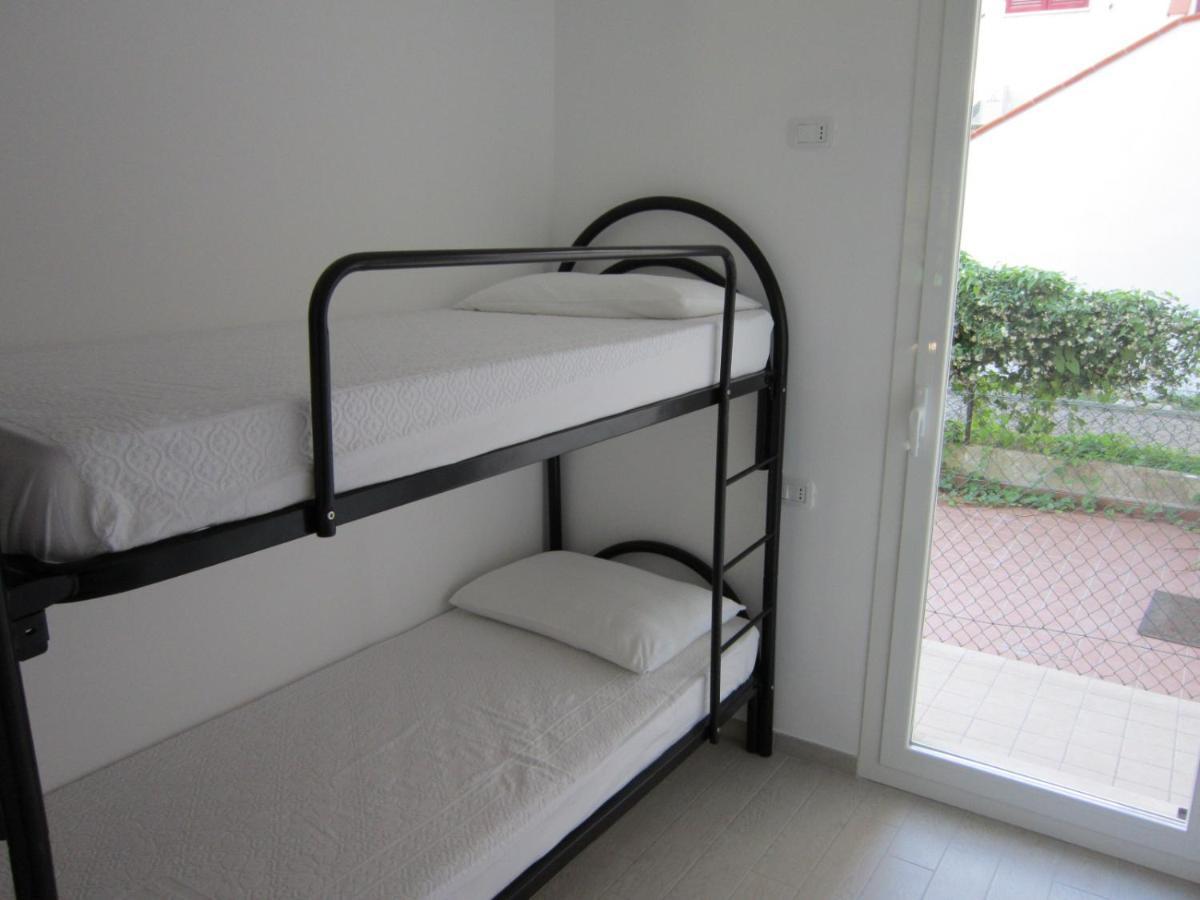 Appartement M272 - Marcelli, Nuovo Trilocale Con Giardino Extérieur photo
