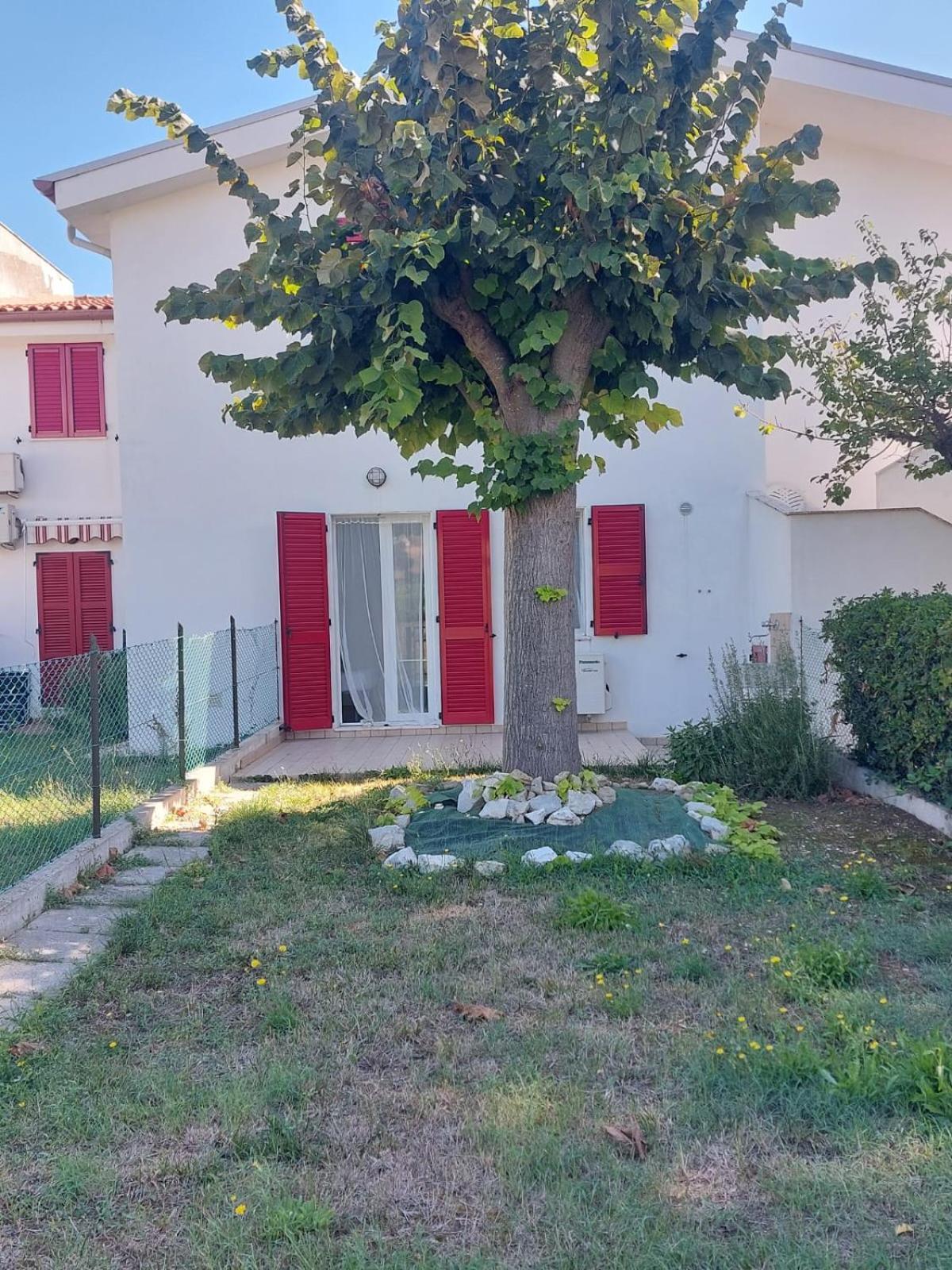 Appartement M272 - Marcelli, Nuovo Trilocale Con Giardino Extérieur photo